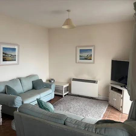 2 Bed Beachfront Inchydoney كورك