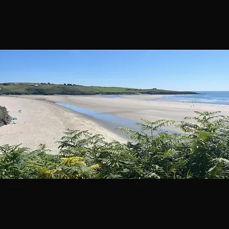 2 Bed Beachfront Inchydoney