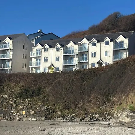 2 Bed Beachfront Inchydoney Cork