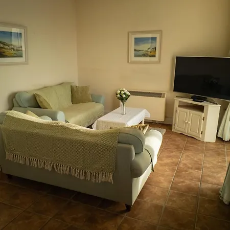 2 Bed Beachfront Inchydoney Cork