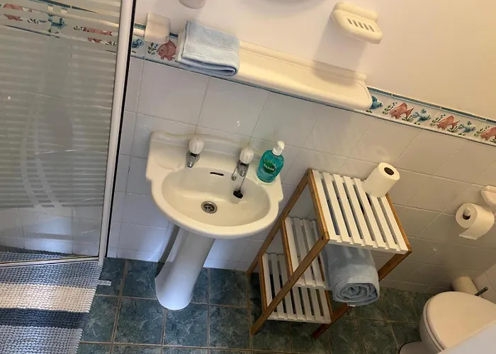 2 Bed Beachfront Inchydoney Cork *