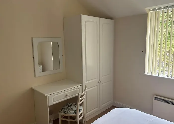 2 Bed Beachfront Inchydoney Cork