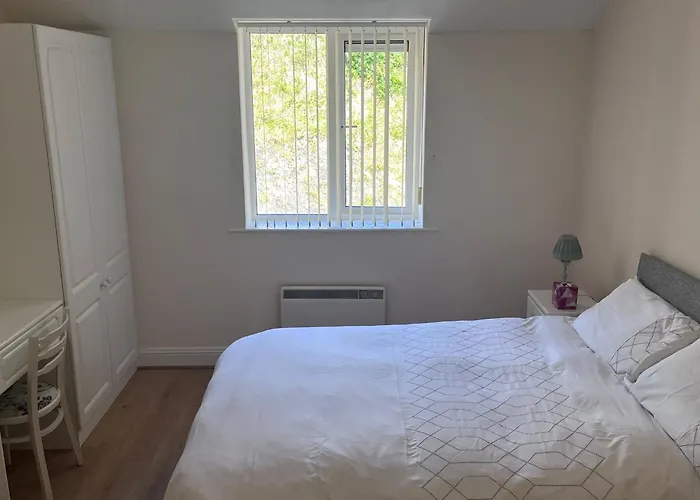 2 Bed Beachfront Inchydoney Cork Apartman